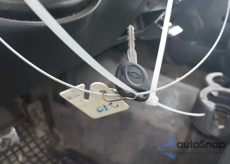 2004 Chevrolet Silverado 2500Hd Work Truck z USA, uszkodzony, nr VIN 1GCHC23U04F222612